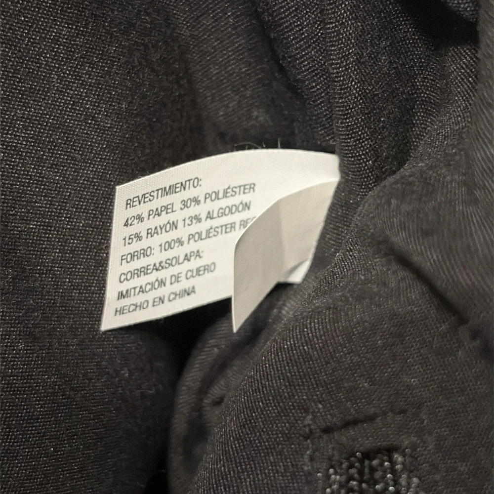 Universal Thread this black